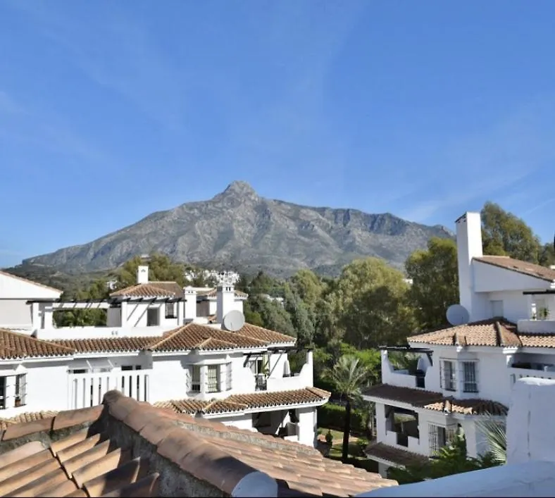 Apartment - Failte - Los Narajos De Marbella Spain